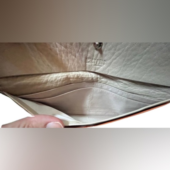 NWOT Cypris handcrafted by Japanese artisans luxury leather wallet - Picture 8 of 8